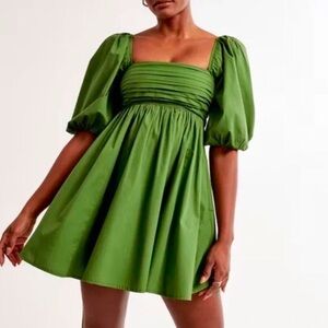 Abercrombie Emerson Dress Size M